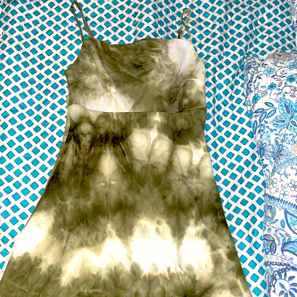Green tie dye dress